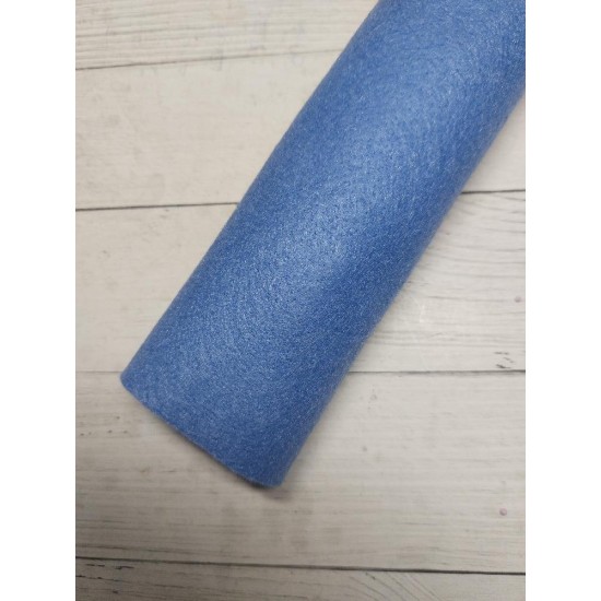 Фетр мягкий 1,5 мм (20*30 см) цв. голубой,  цена за лист